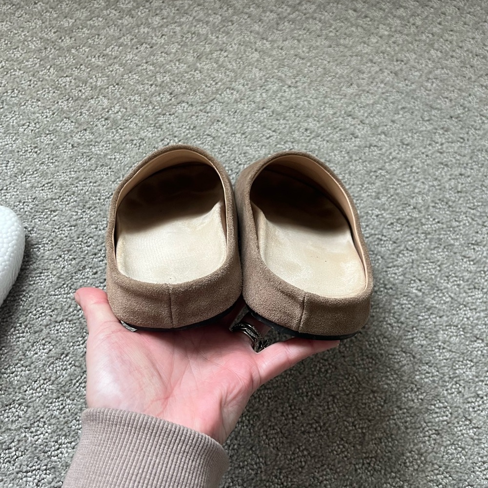 Elegant Tan Suede Mules - Picture 3 of 5
